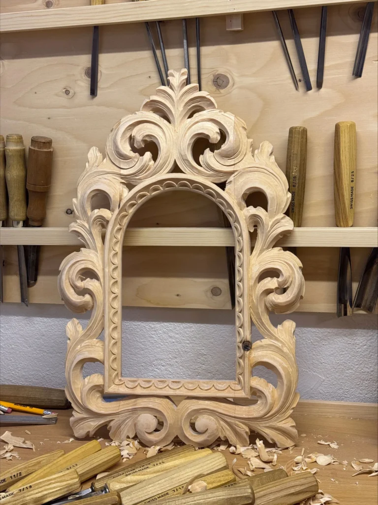 Barock ram i zirbenholz